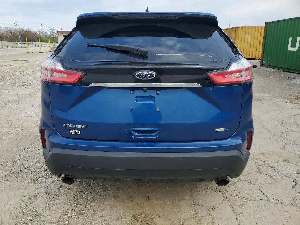 2020 FORD EDGE SE  