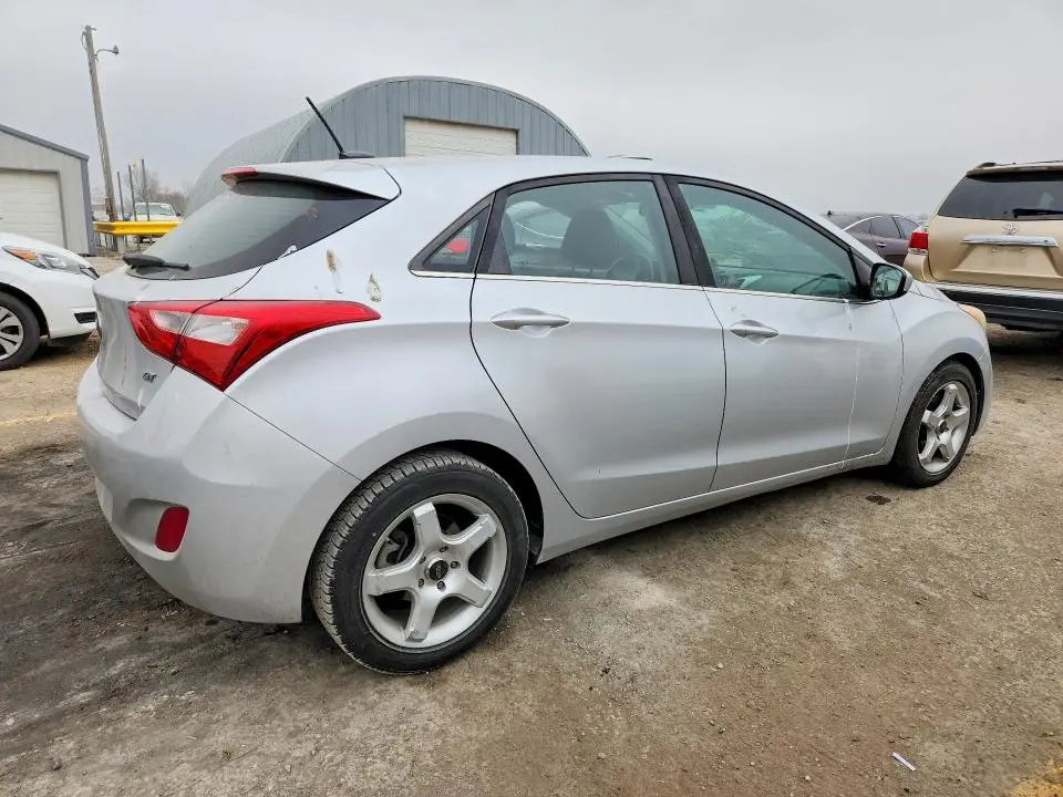 2017 HYUNDAI ELANTRA GT BASE  