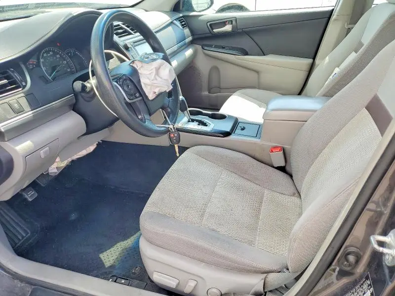2013 TOYOTA CAMRY LE  