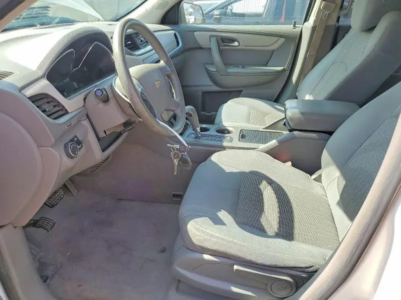 2015 CHEVROLET TRAVERSE LS  