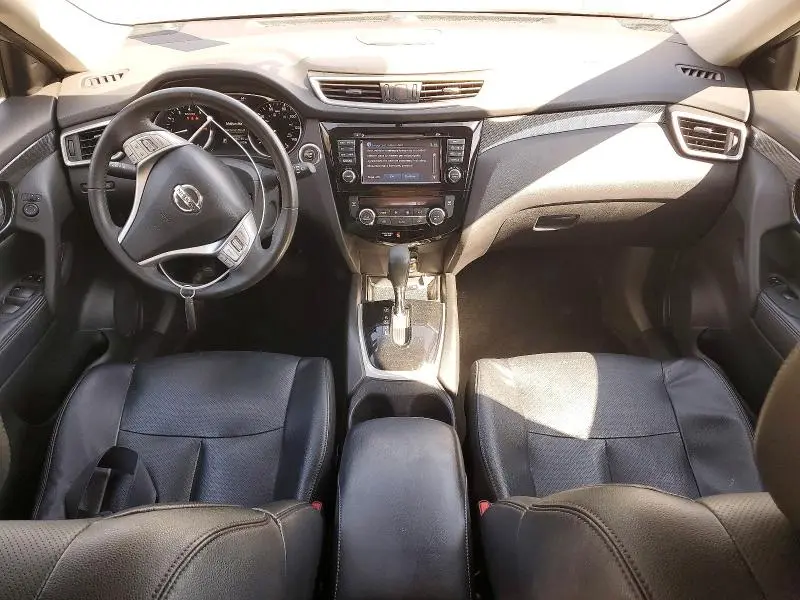2016 NISSAN ROGUE SL  
