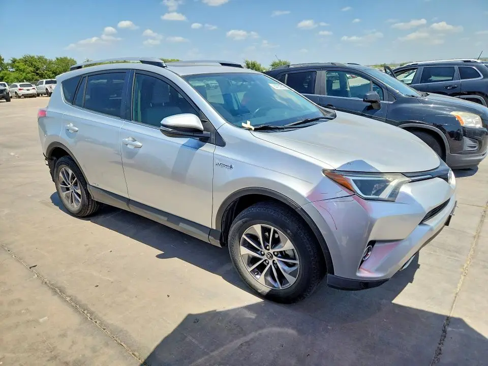 2016 TOYOTA RAV4 HV XLE  