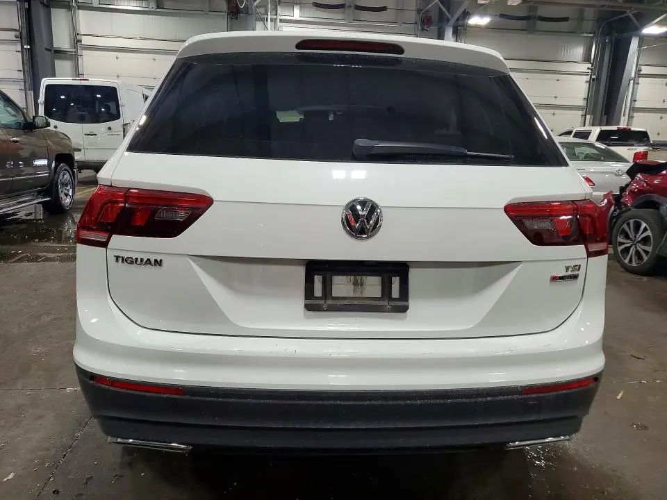 2018 VOLKSWAGEN TIGUAN S  
