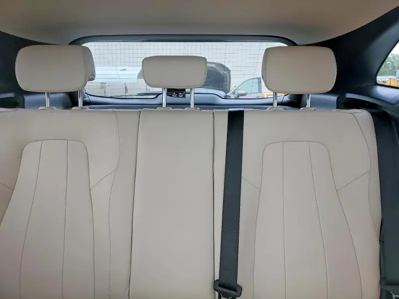 2021 MERCEDES-BENZ GLA 250 4MATIC  