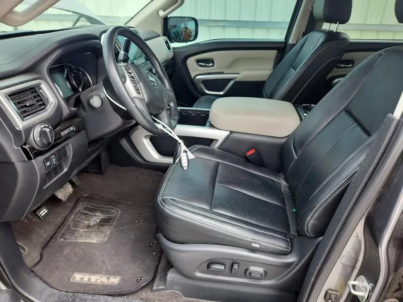 2021 NISSAN TITAN SV  