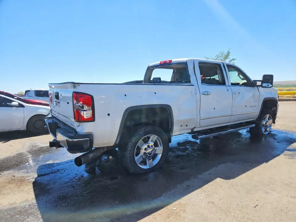 2016 GMC SIERRA K2500 SLT  