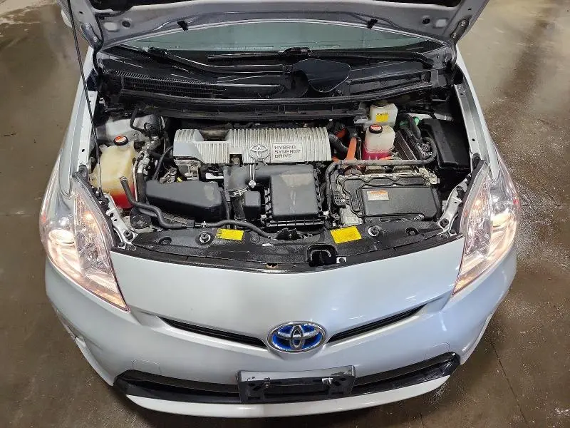 2015 TOYOTA PRIUS FOUR  