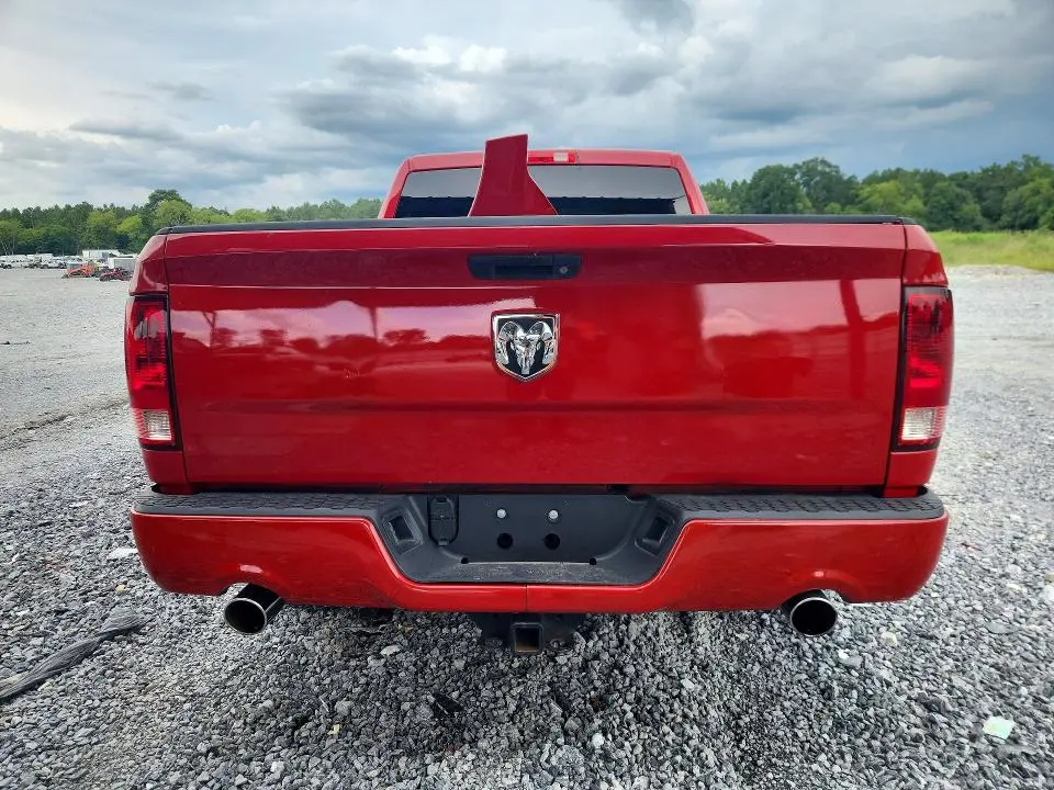 2013 RAM 1500 ST  