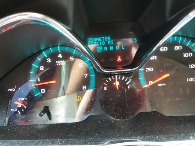 2014 CHEVROLET TRAVERSE LS  