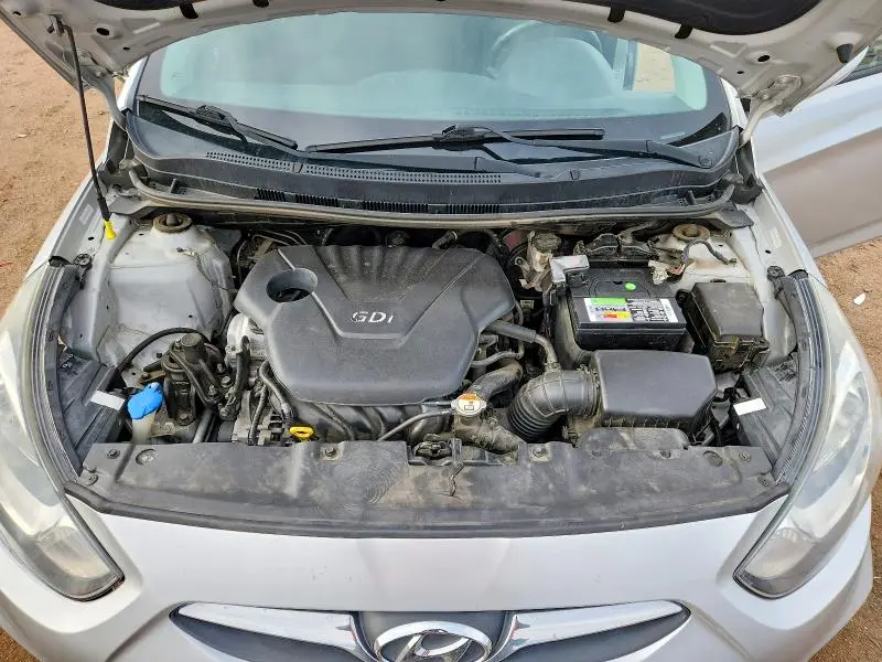 2013 HYUNDAI ACCENT GS  