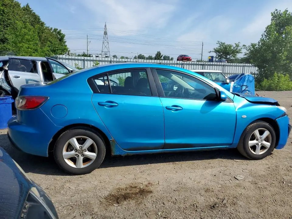 2010 MAZDA 3 I  
