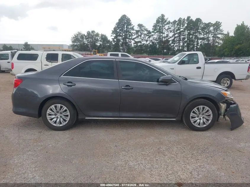 2012 TOYOTA CAMRY LE