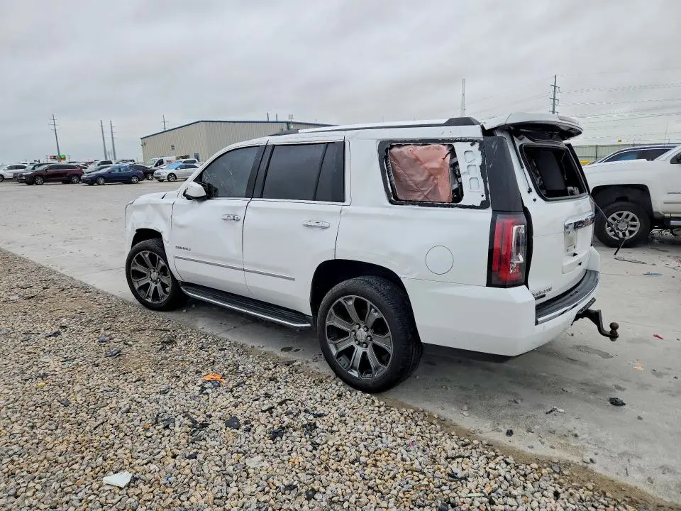 2016 GMC YUKON DENALI  