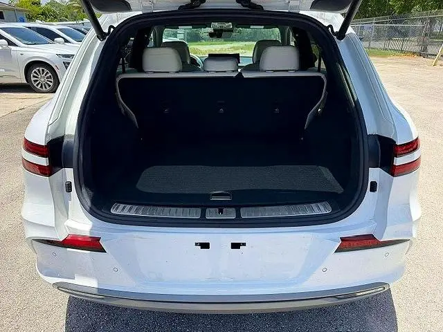 2025 GENESIS G70   