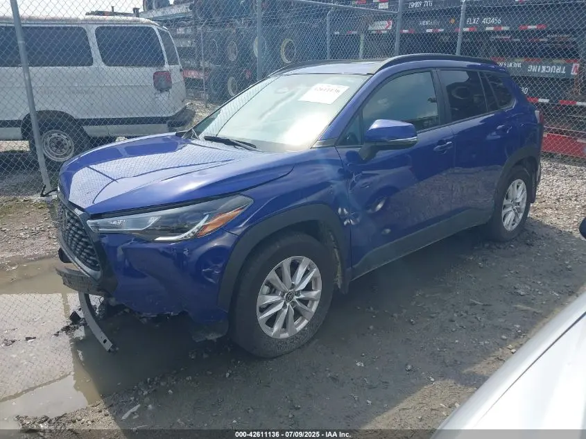 2024 TOYOTA COROLLA CROSS LE