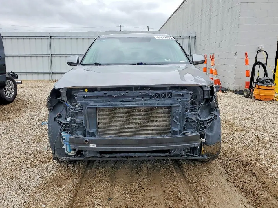 2021 KIA SELTOS LX  