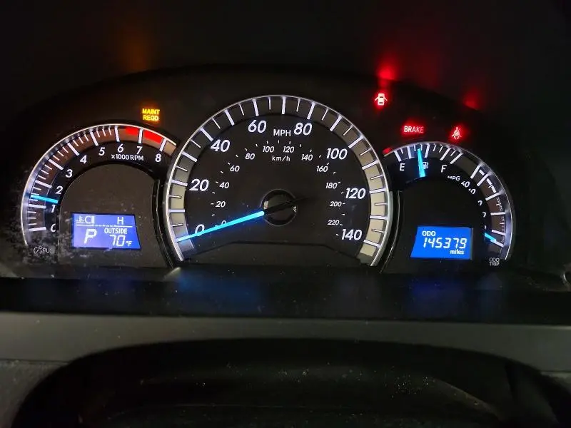 2012 TOYOTA CAMRY SE  