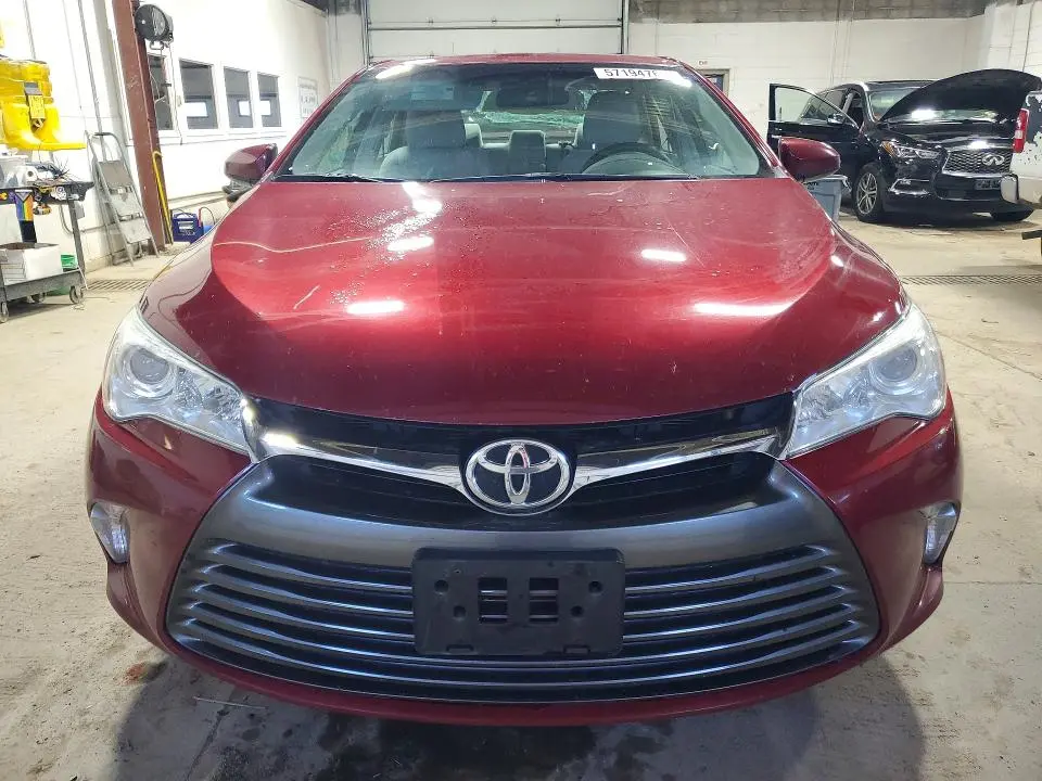 2015 TOYOTA CAMRY LE  