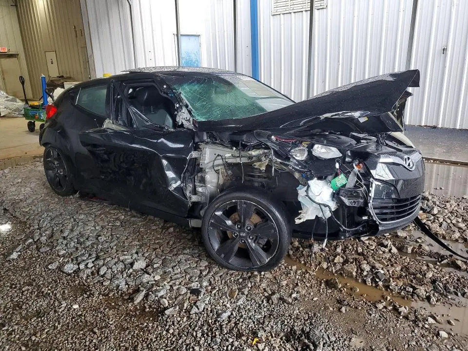 2016 HYUNDAI VELOSTER BASE  