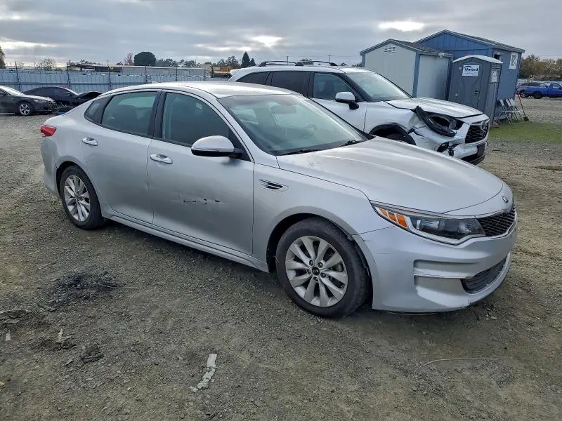 2017 KIA OPTIMA LX  