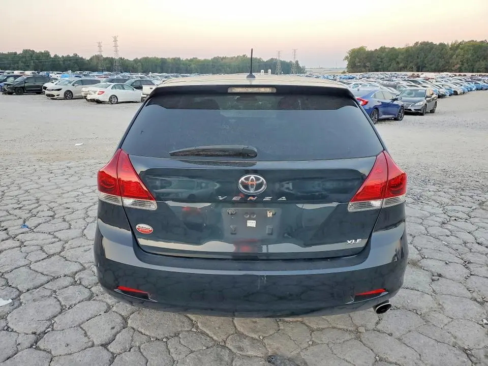 2015 TOYOTA VENZA XLE  