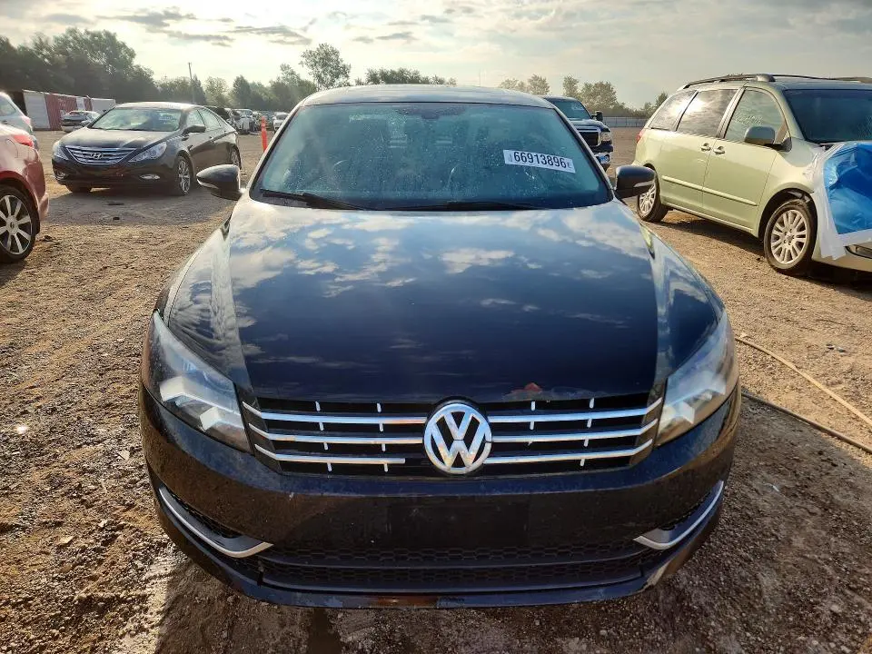 2012 VOLKSWAGEN PASSAT SEL  