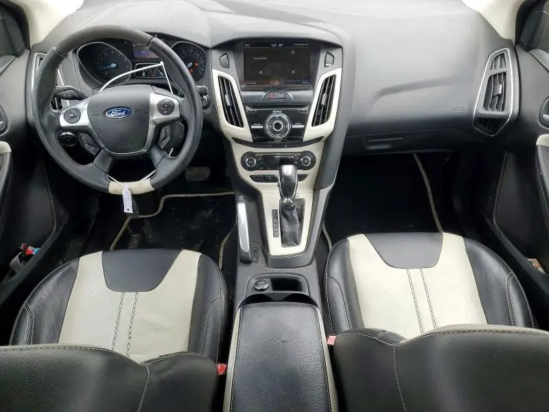 2012 FORD FOCUS TITANIUM  