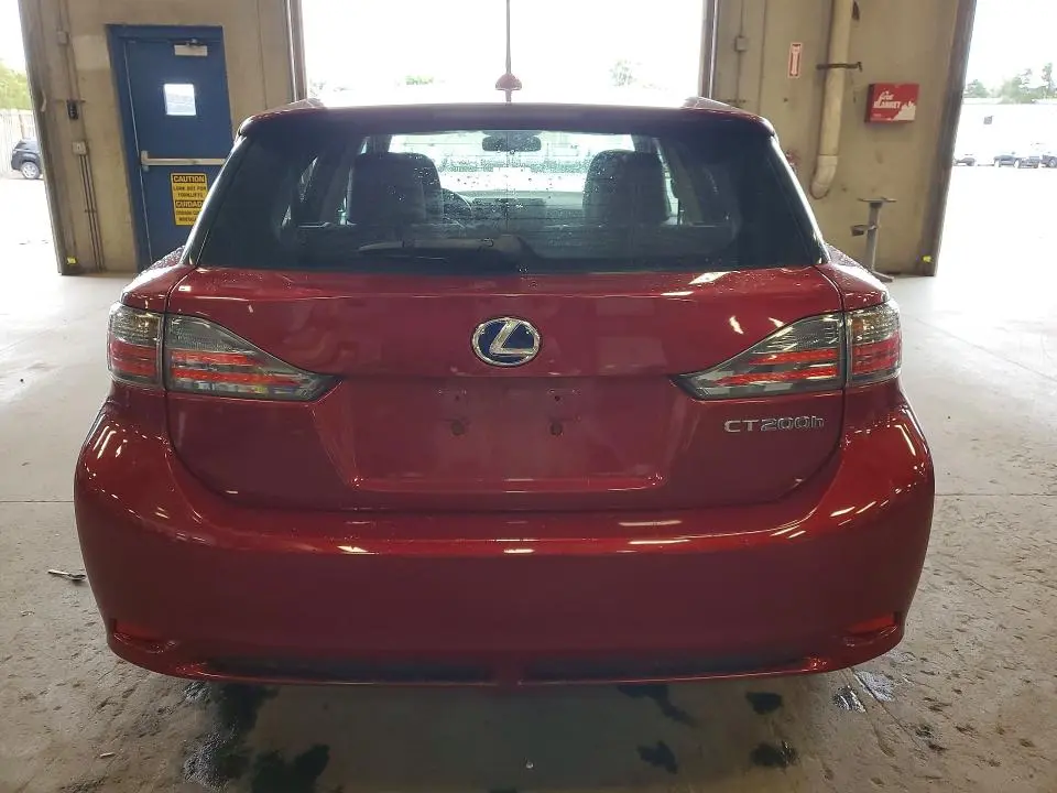 2011 LEXUS CT 200  