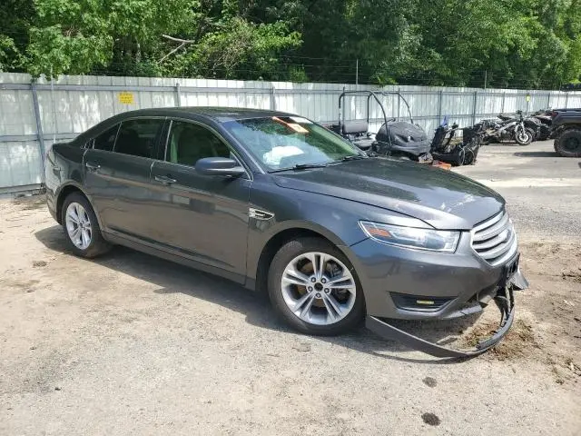 2017 FORD TAURUS SE  