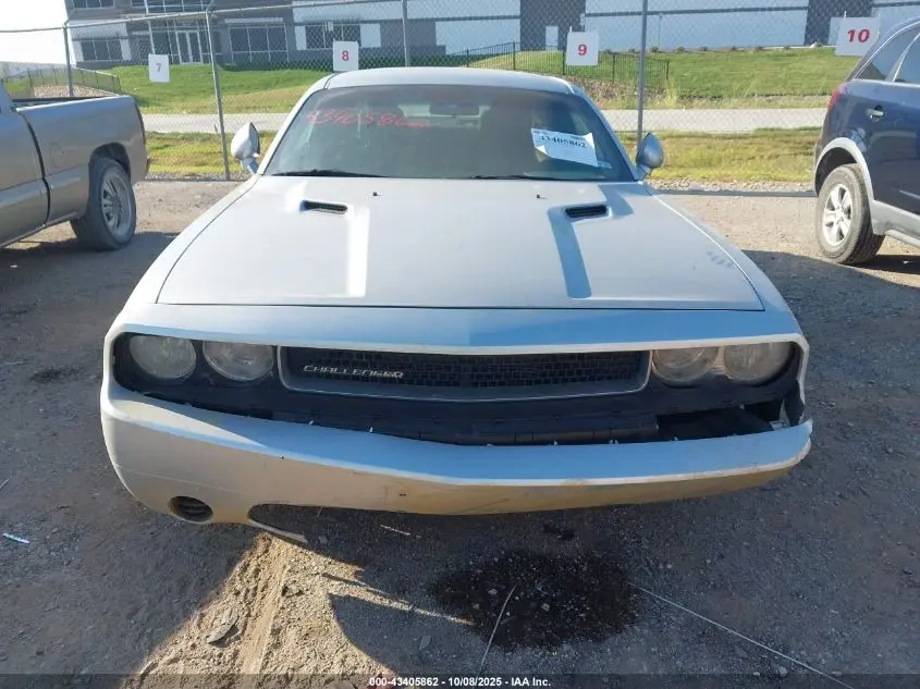 2012 DODGE CHALLENGER SXT