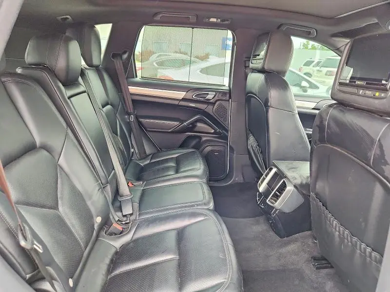 2015 PORSCHE CAYENNE SE HYBRID  