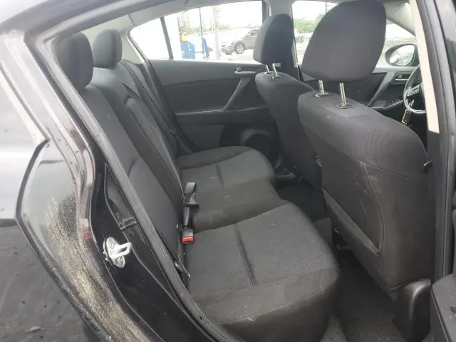 2011 MAZDA 3 I