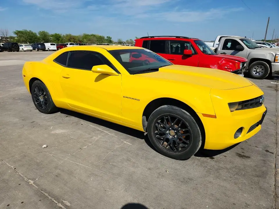 2010 CHEVROLET CAMARO LS  