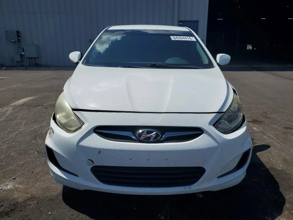 2013 HYUNDAI ACCENT GS  