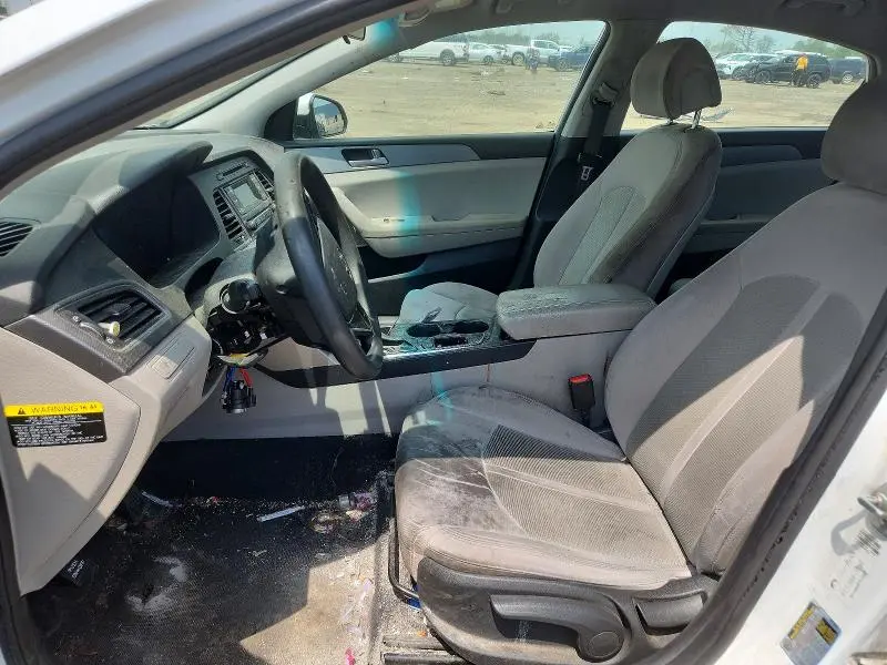 2017 HYUNDAI SONATA SE  