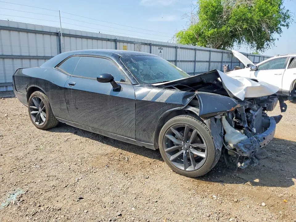 2014 DODGE CHALLENGER SXT  