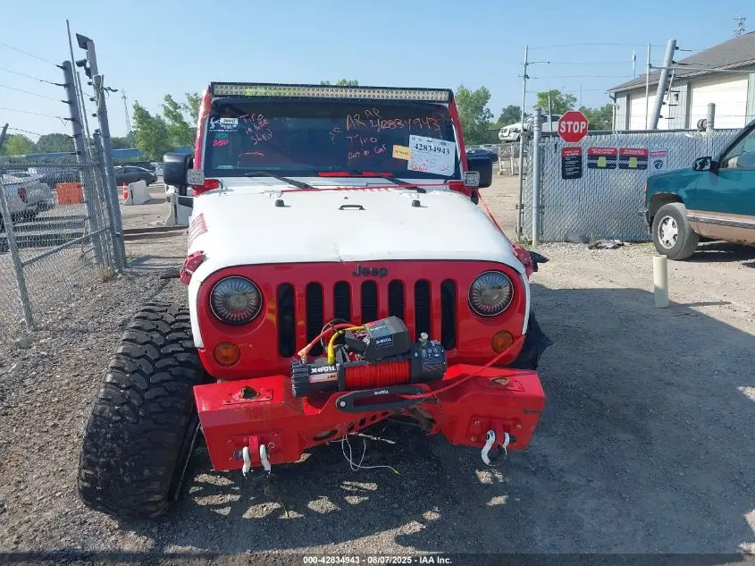 2012 JEEP WRANGLER UNLIMITED SAHARA