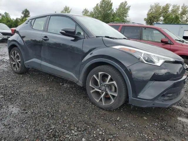 2019 TOYOTA C-HR XLE