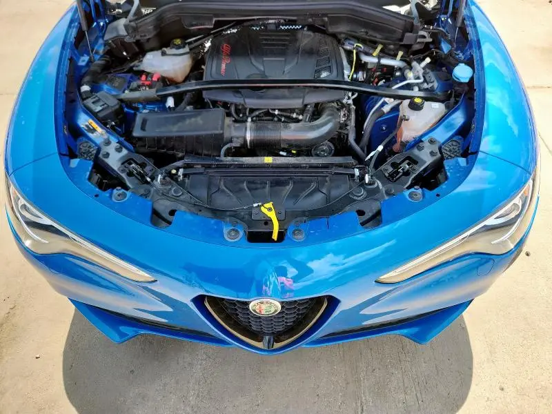 2022 ALFA ROMEO STELVIO TI  