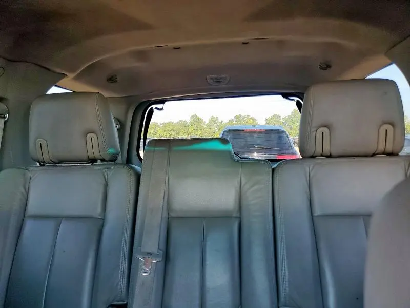2010 FORD EXPEDITION XLT  