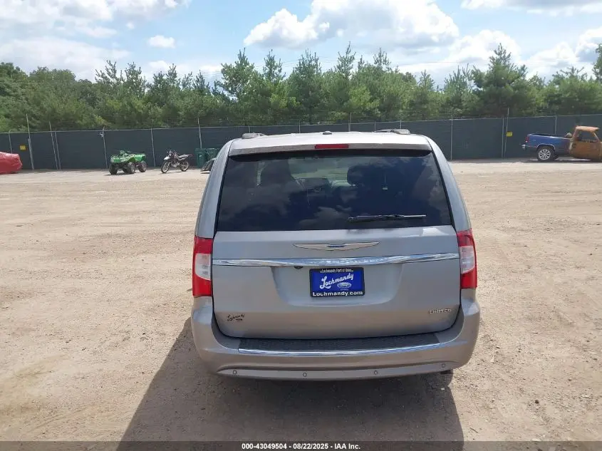 2016 CHRYSLER TOWN & COUNTRY LIMITED