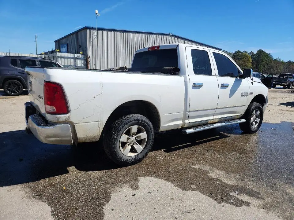 2016 RAM 1500 ST  