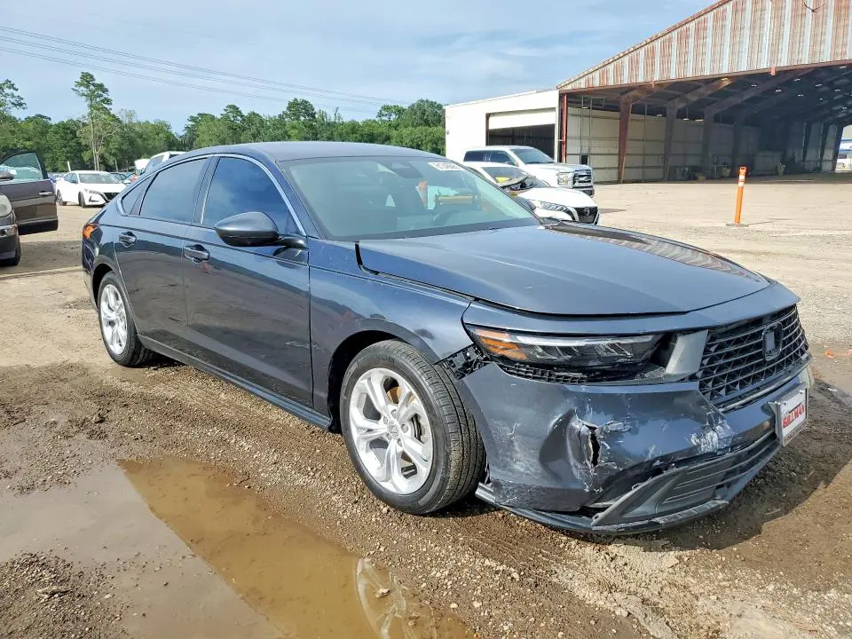 2025 HONDA ACCORD LX  