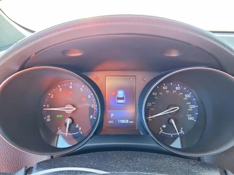 2018 TOYOTA C-HR XLE PREMIUM  