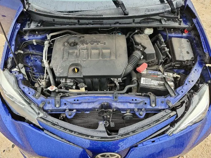 2019 TOYOTA COROLLA SE  