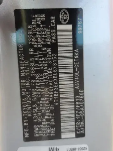 2011 TOYOTA CAMRY BASE  