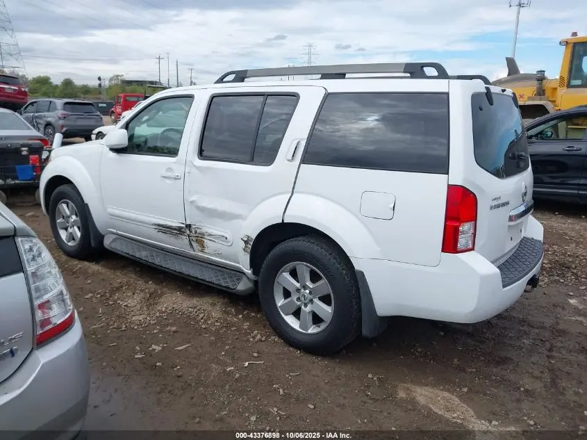 2012 NISSAN PATHFINDER SV