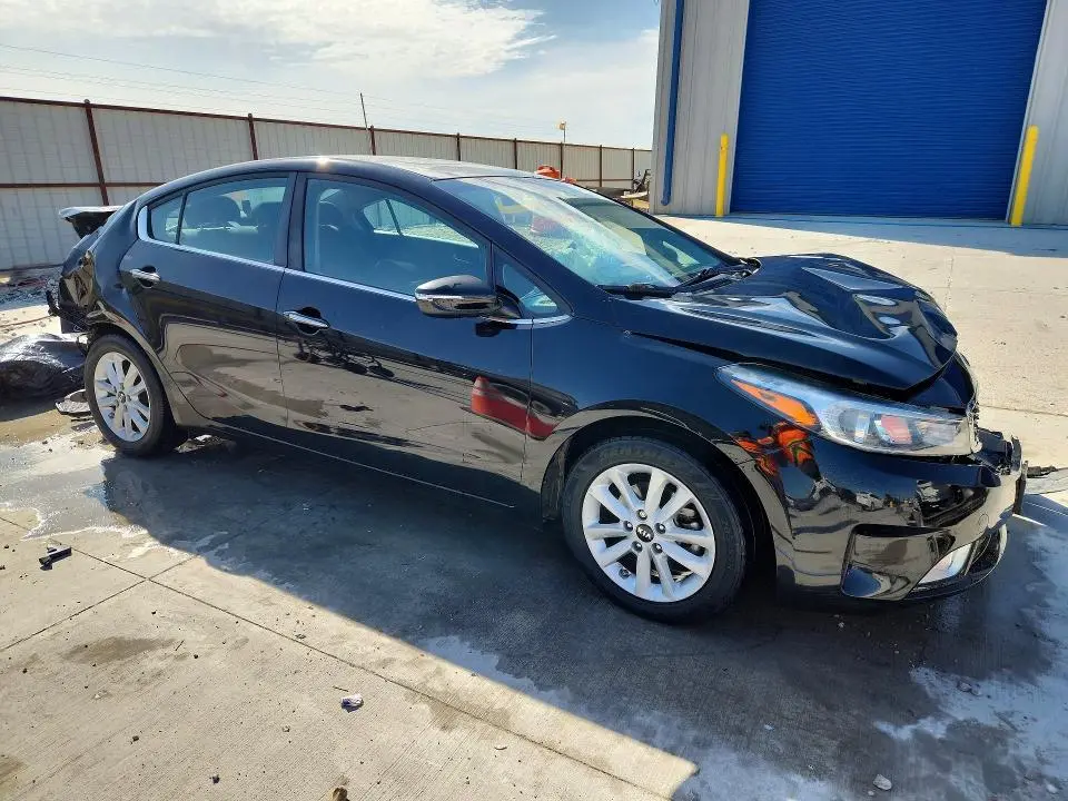 2017 KIA FORTE S  
