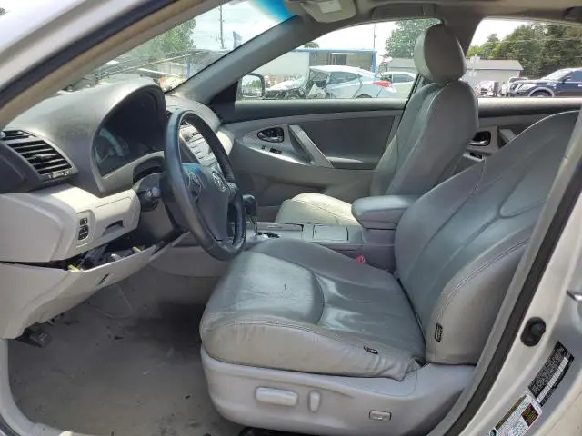 2010 TOYOTA CAMRY SE  