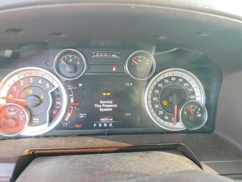 2016 RAM 1500 LARAMIE  